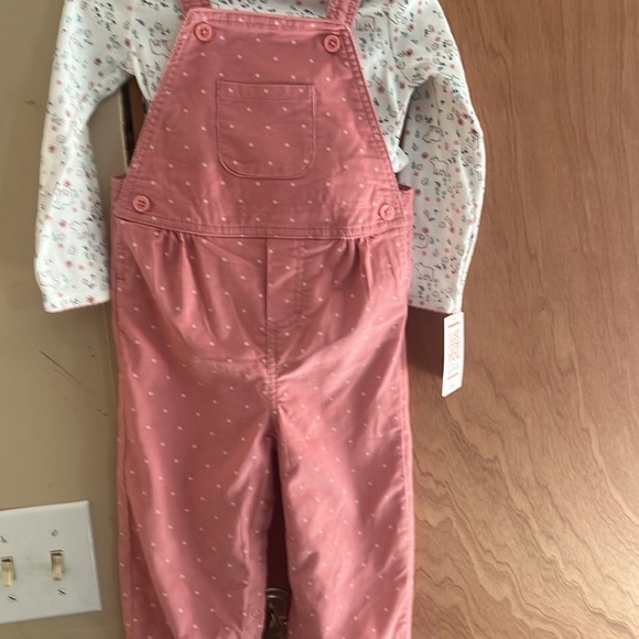 Carter’s pink polka dot 2 piece overall set - Picture 4 of 10